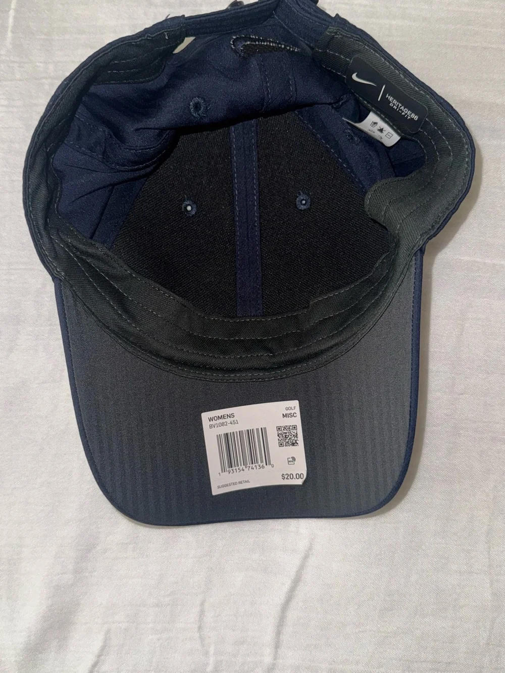 NWT Nike Women’s Navy Blue Golf Baseball Hat